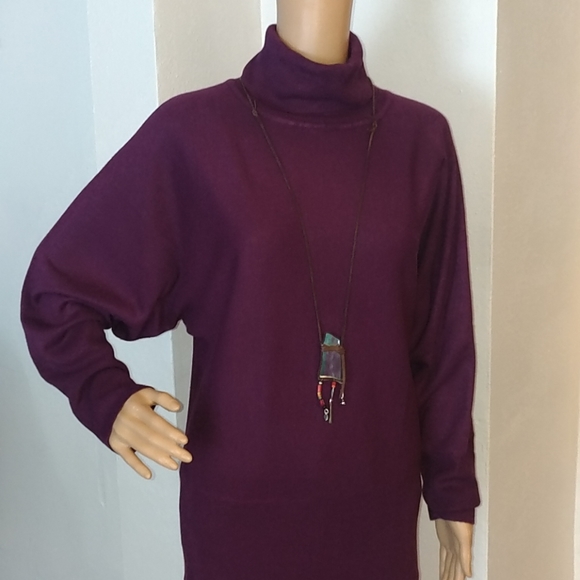 Oversized Turtle Neck Sweater - Picture 1 of 3